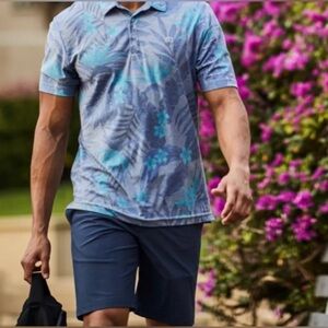 Travis Matthew Mens Golf Shorts size‎ 40 Gray Striped Flat Front Poly Stretch